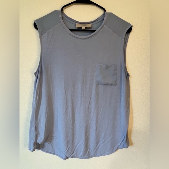 LOFT Tops - LOFT Women's Light Blue shell tee